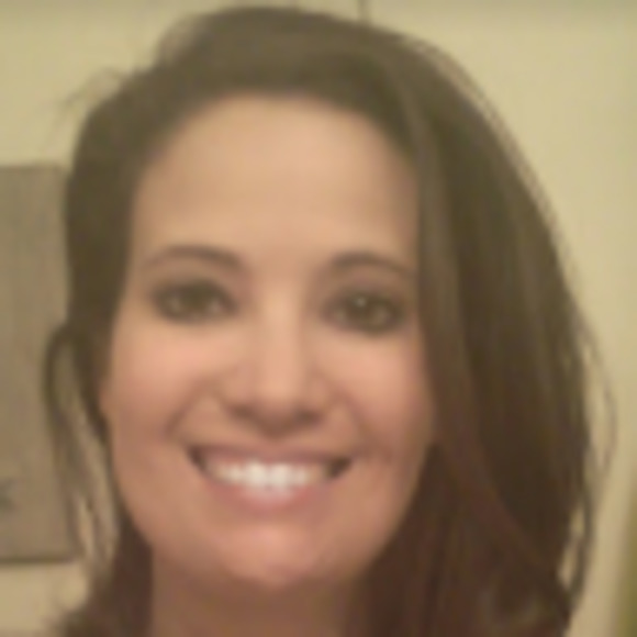 Meet your Posher, Amanda - Picture 1 of 1